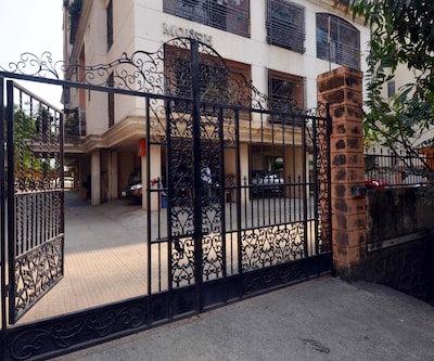 Malad East, Moksh